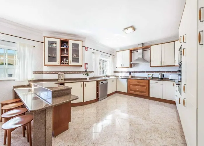 Casa Oliveira アルブフェイラ