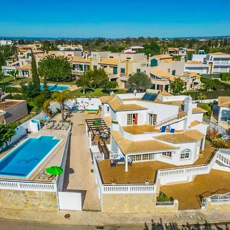 Вилла Casa Oliveira